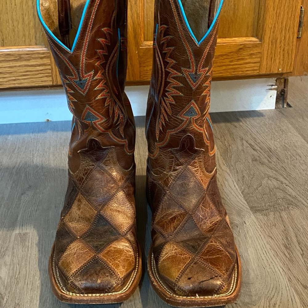 Anderson Bean boots Youth size 6D with patchwork details.